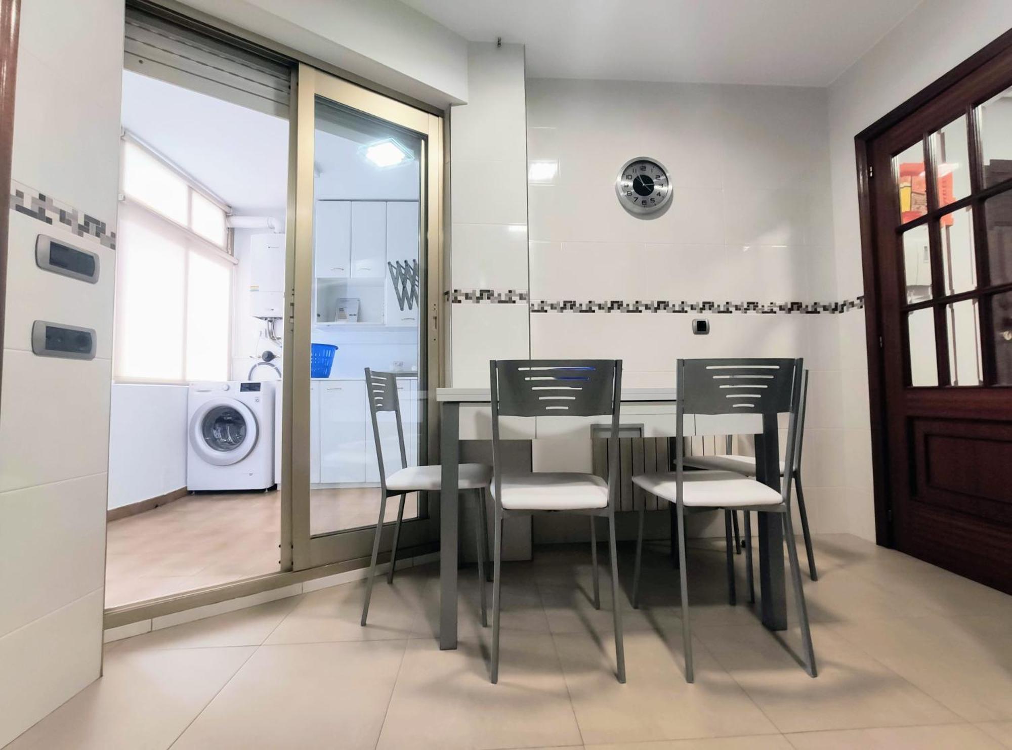 Casa-Nova Centro Pensionat Sarria Exteriör bild